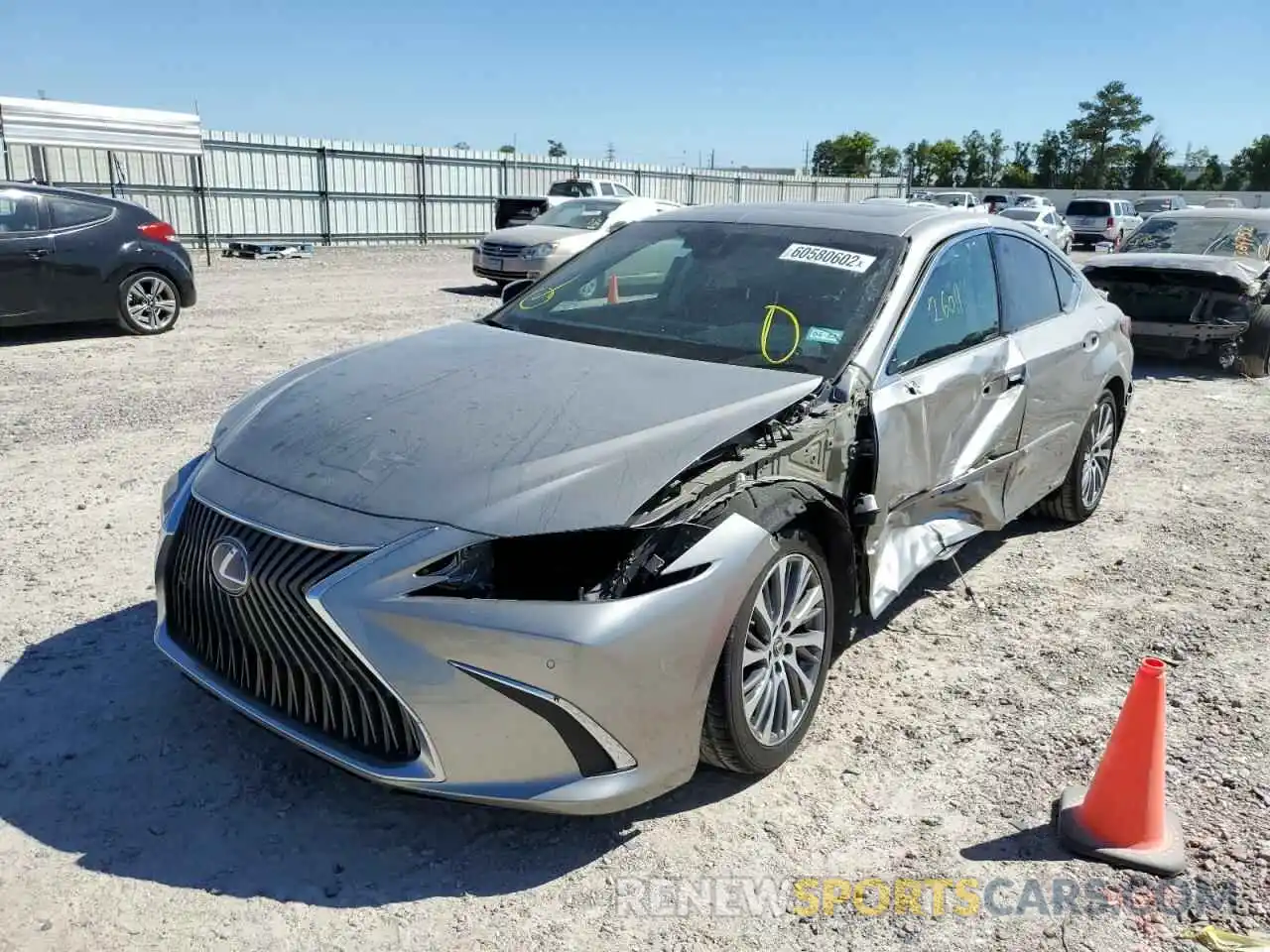 2 Photograph of a damaged car 58AD21B13LU012037 LEXUS ES300 2020