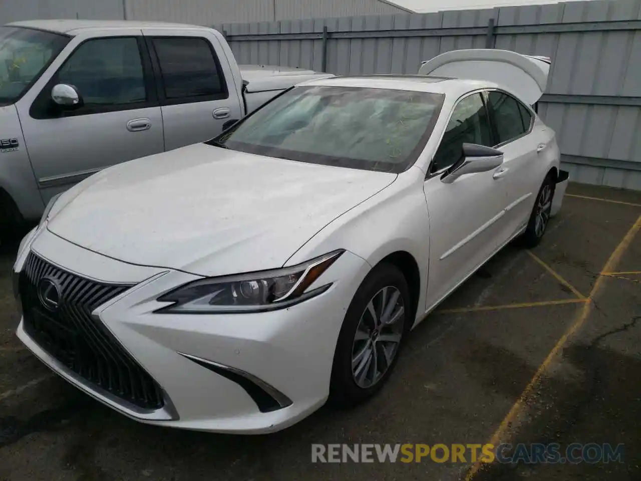 2 Photograph of a damaged car 58AD21B14LU004979 LEXUS ES300 2020