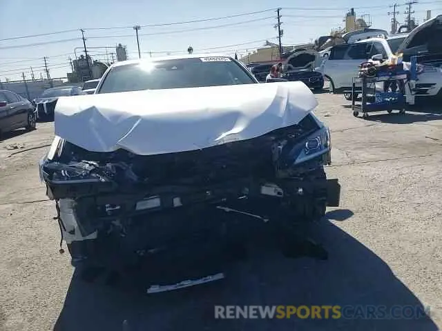 11 Photograph of a damaged car 58AD21B17LU006550 LEXUS ES300 2020