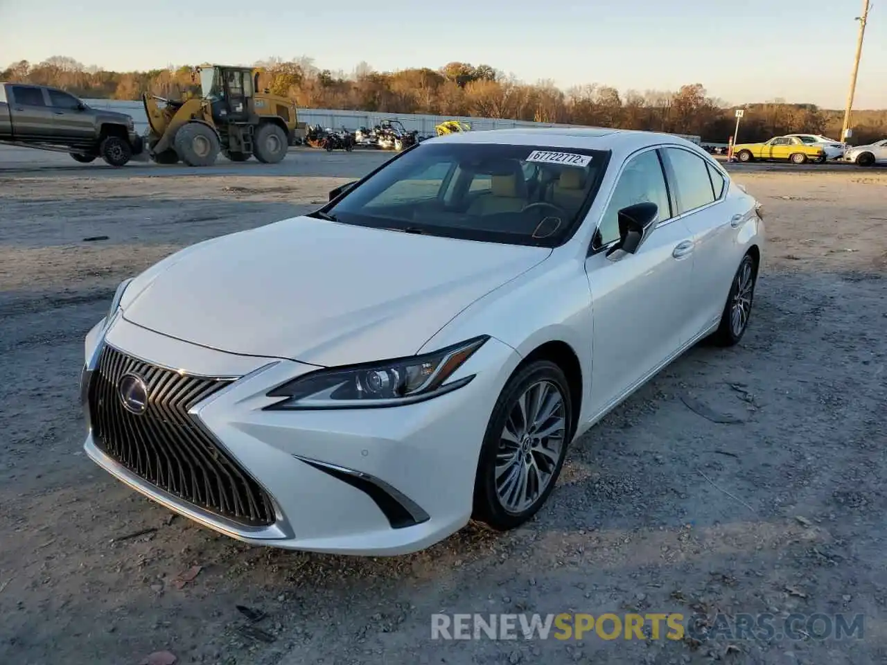 1 Photograph of a damaged car 58AD21B17LU007469 LEXUS ES300 2020