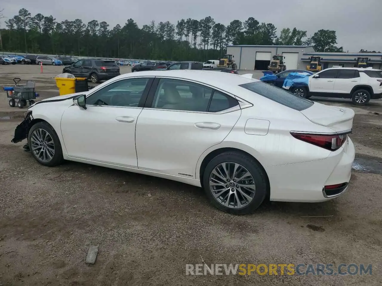 2 Photograph of a damaged car 58AD21B17LU009951 LEXUS ES300 2020