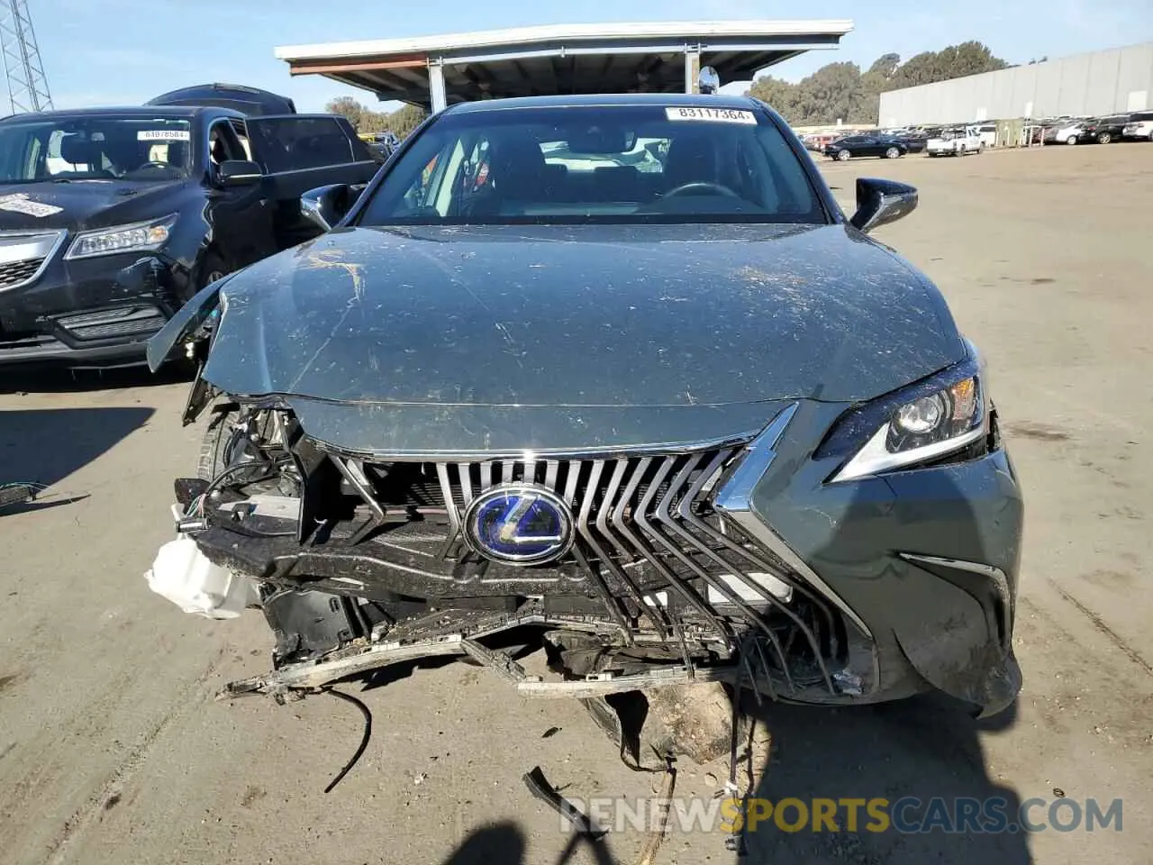 5 Photograph of a damaged car 58AD21B18LU006072 LEXUS ES300 2020