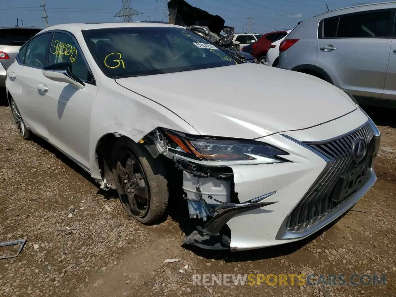 1 Photograph of a damaged car 58AE21B12LU009229 LEXUS ES300 2020
