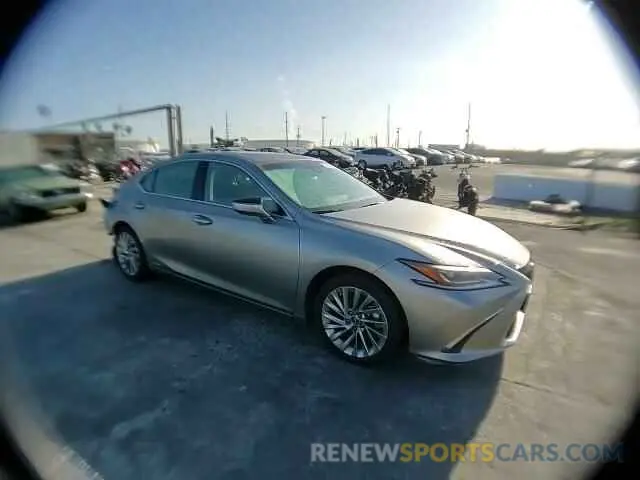 11 Photograph of a damaged car 58AE21B13LU012561 LEXUS ES300 2020