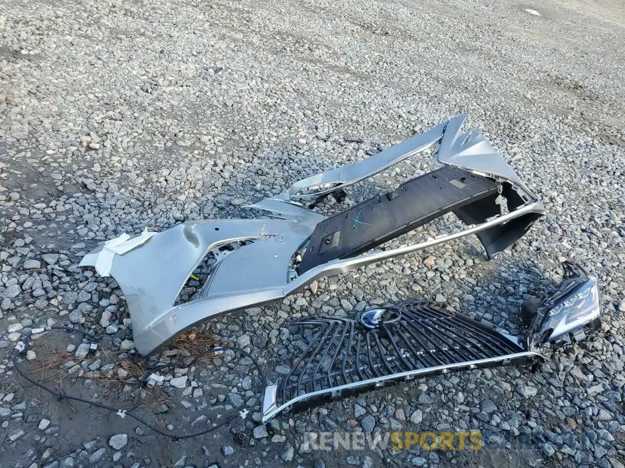 12 Photograph of a damaged car 58AF21B13LU010085 LEXUS ES300 2020