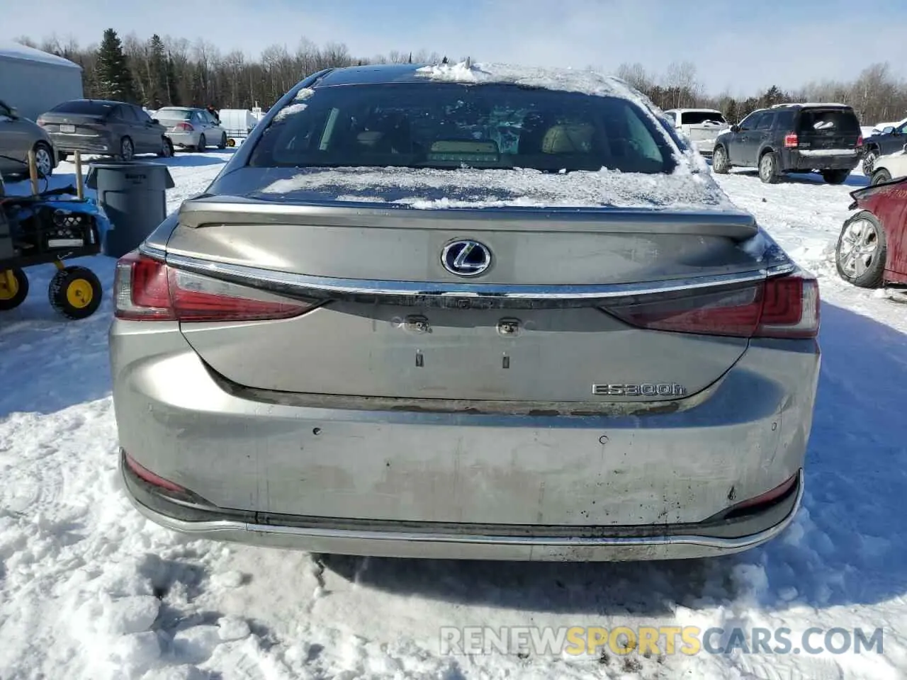 6 Photograph of a damaged car 58AB21B16MU012851 LEXUS ES300 2021