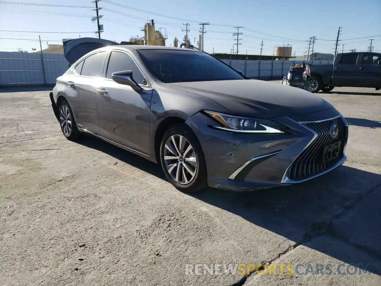 1 Photograph of a damaged car 58ACA1C14MU005998 LEXUS ES300 2021