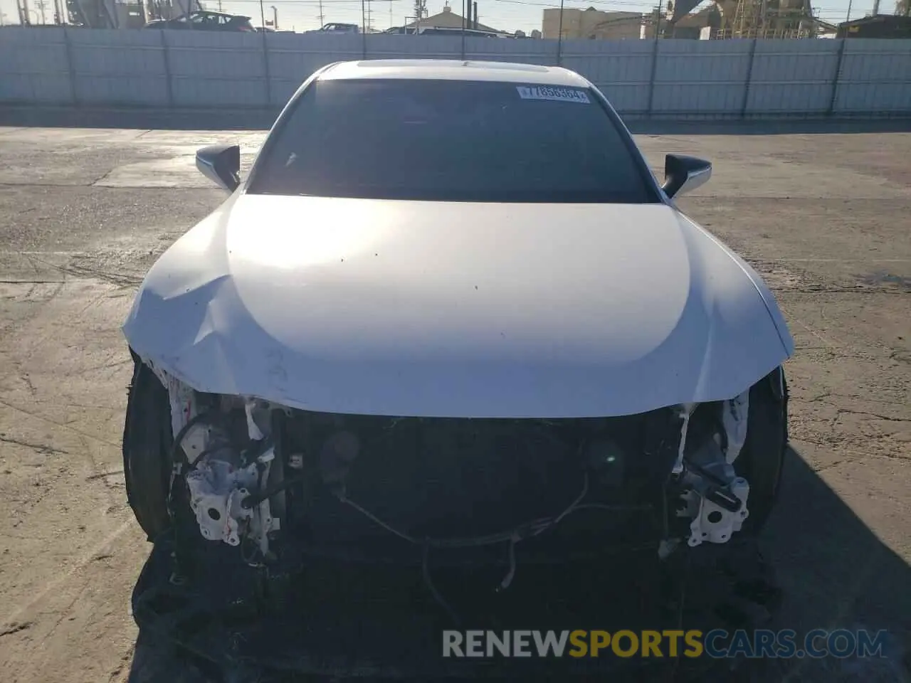 5 Photograph of a damaged car 58ACA1C18MU005048 LEXUS ES300 2021