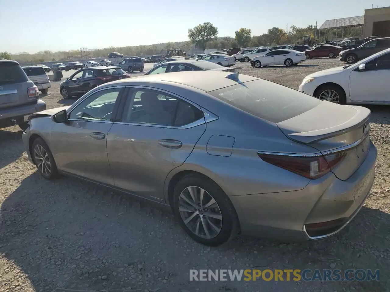 2 Photograph of a damaged car 58ADA1C11MU003582 LEXUS ES300 2021