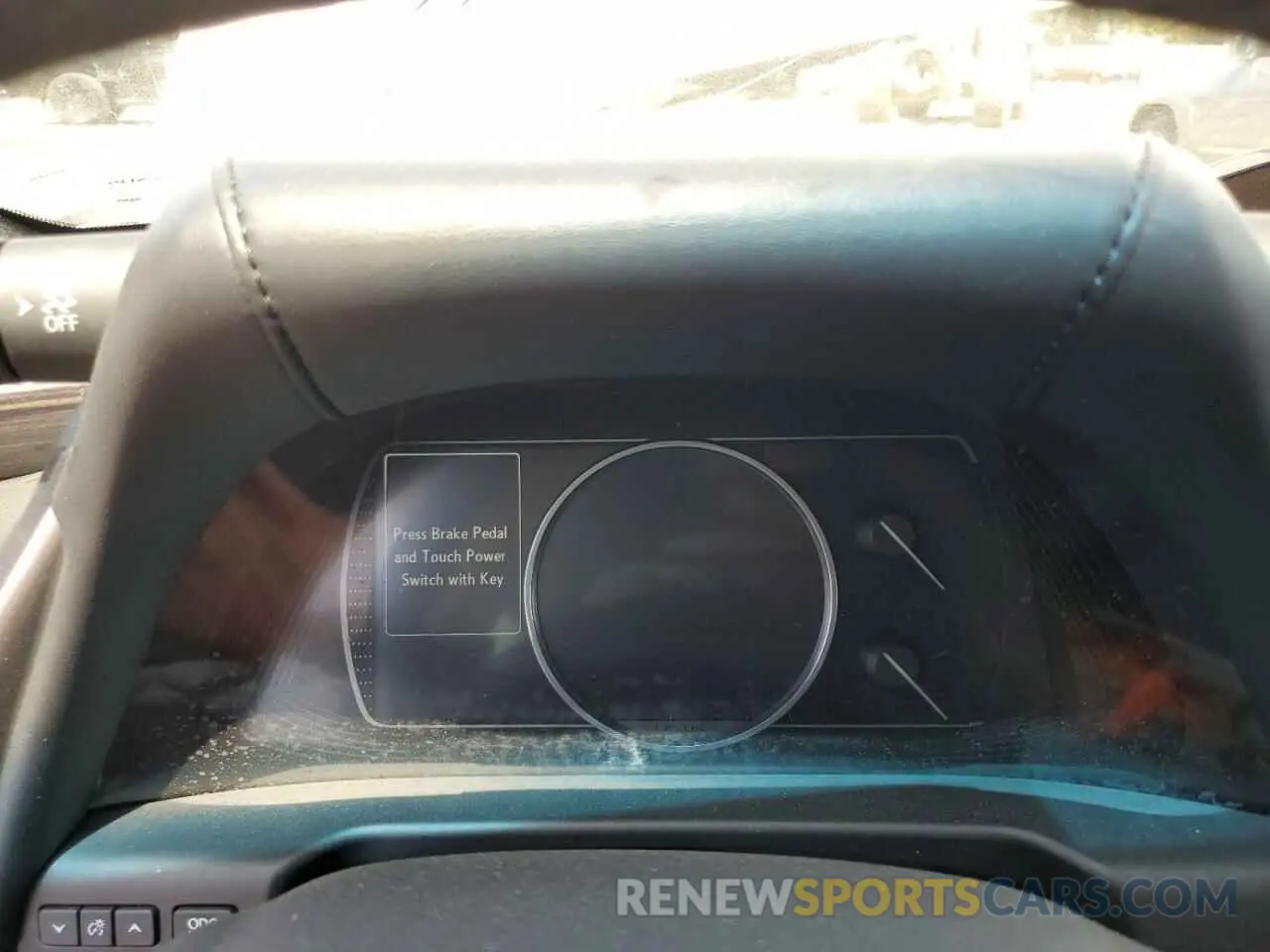 9 Photograph of a damaged car 58ADA1C11MU010208 LEXUS ES300 2021