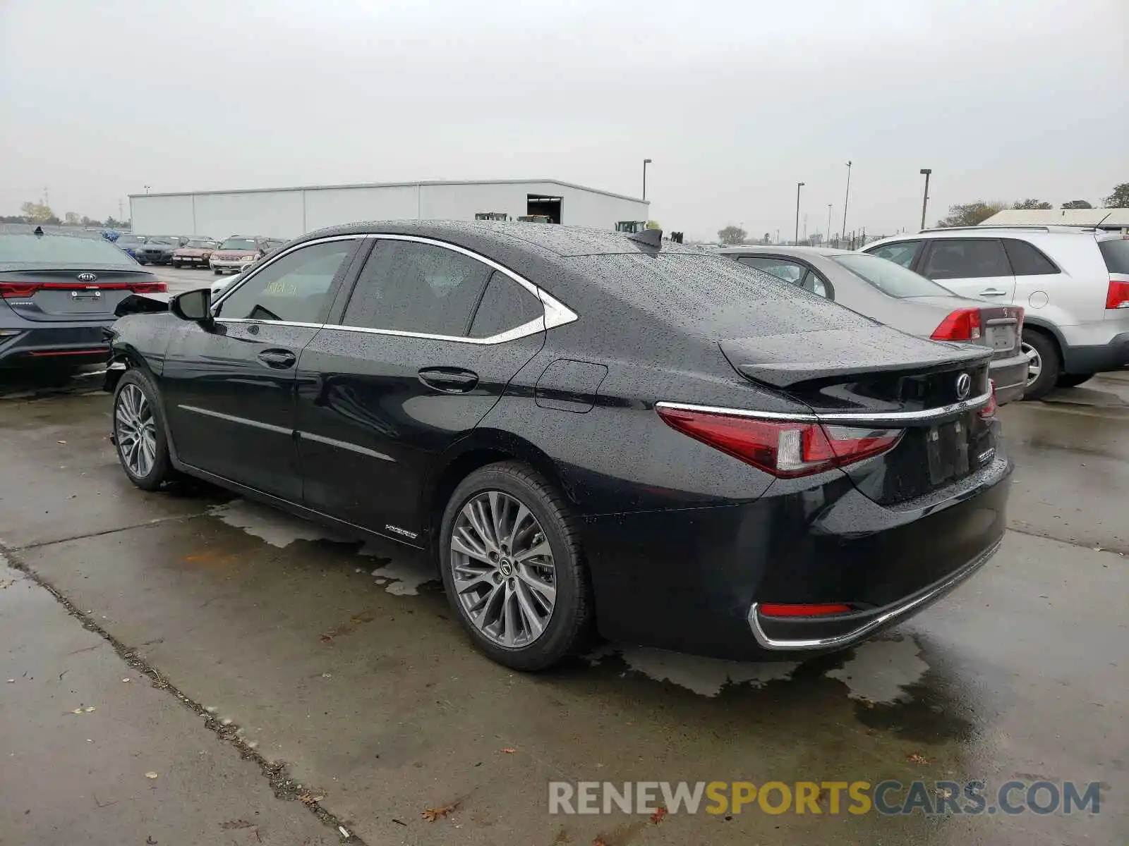 3 Photograph of a damaged car 58ADA1C12MU008600 LEXUS ES300 2021