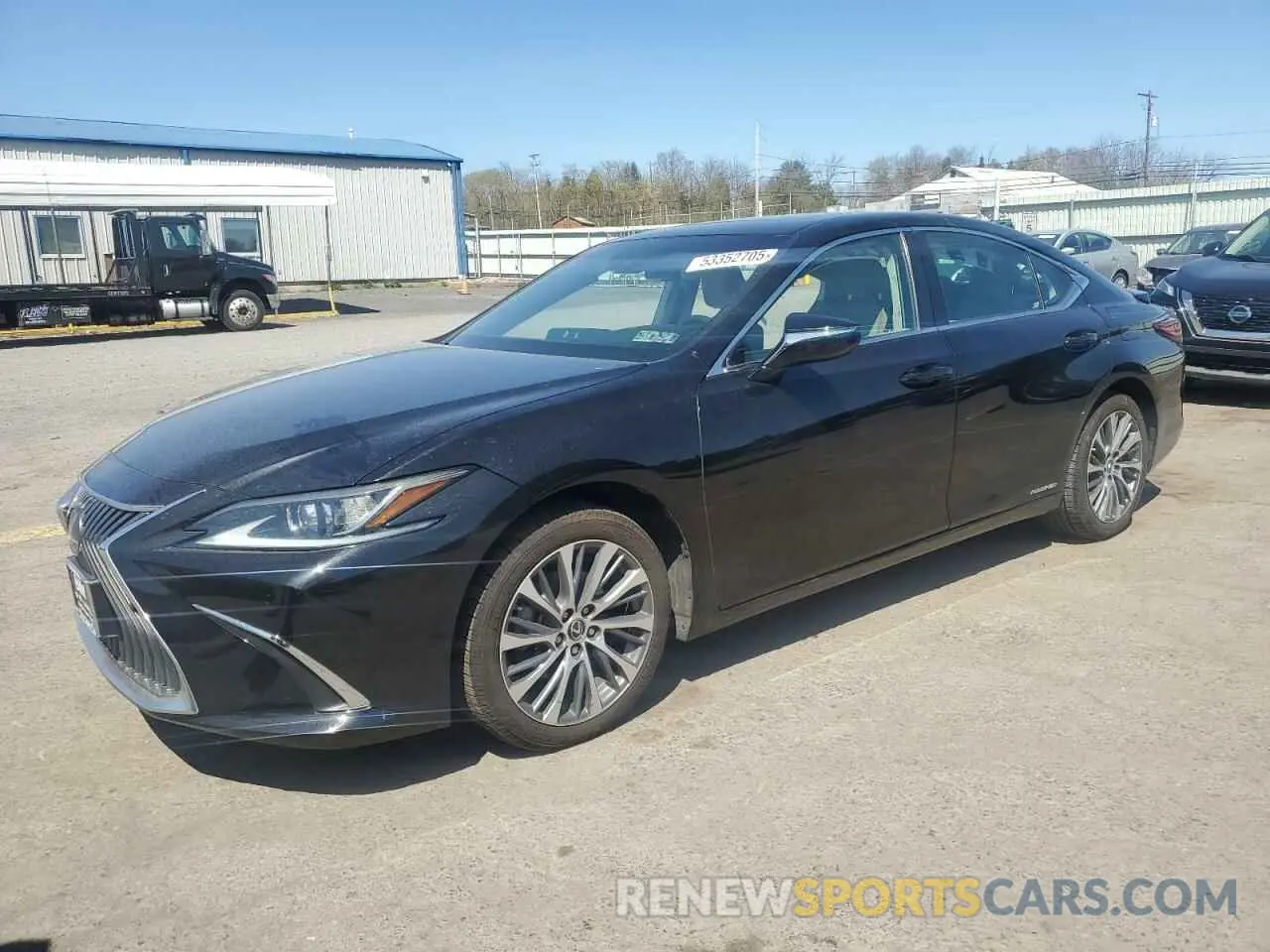 1 Photograph of a damaged car 58ADA1C12MU009178 LEXUS ES300 2021