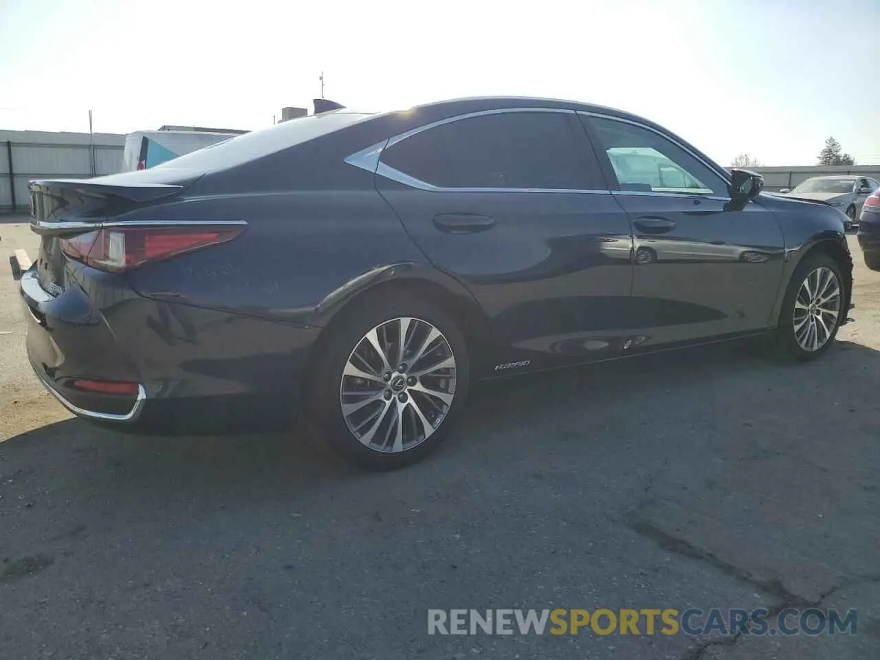 3 Photograph of a damaged car 58ADA1C14MU012387 LEXUS ES300 2021