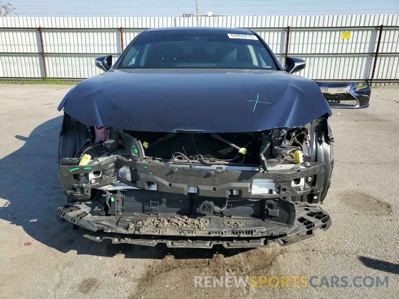 5 Photograph of a damaged car 58ADA1C14MU012387 LEXUS ES300 2021