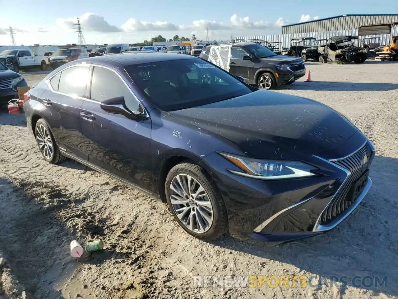 4 Photograph of a damaged car 58ADA1C15MU006310 LEXUS ES300 2021