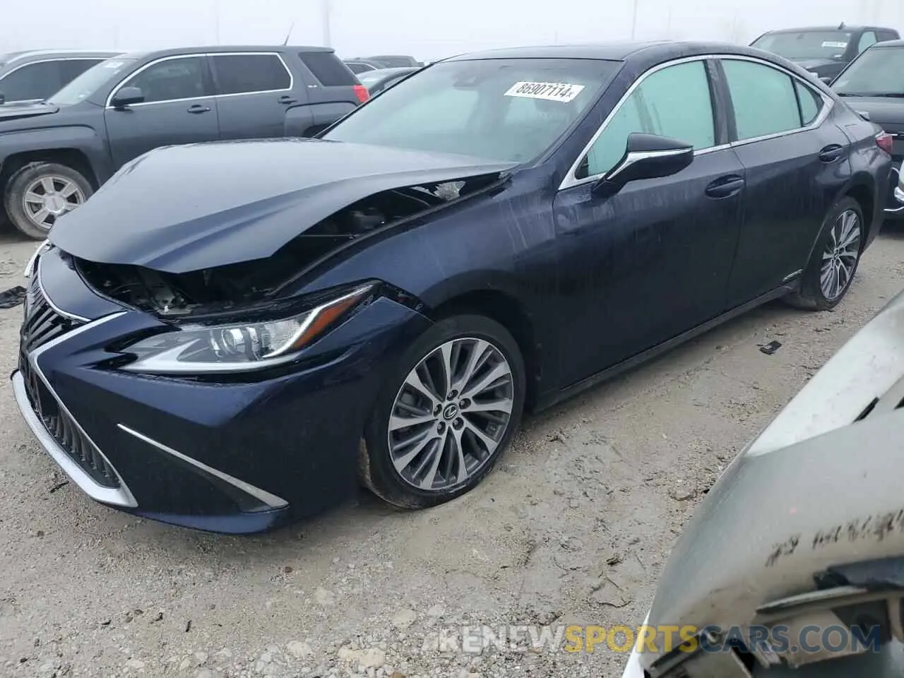 1 Photograph of a damaged car 58ADA1C17MU007295 LEXUS ES300 2021
