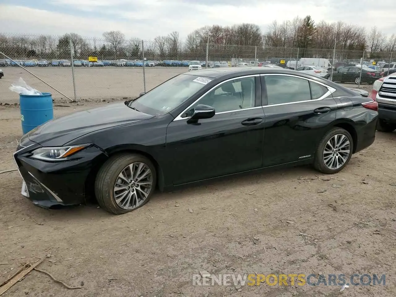 1 Photograph of a damaged car 58ADA1C17MU008379 LEXUS ES300 2021