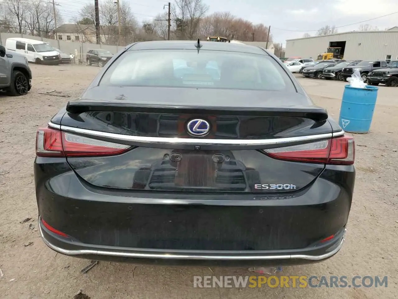 6 Photograph of a damaged car 58ADA1C17MU008379 LEXUS ES300 2021