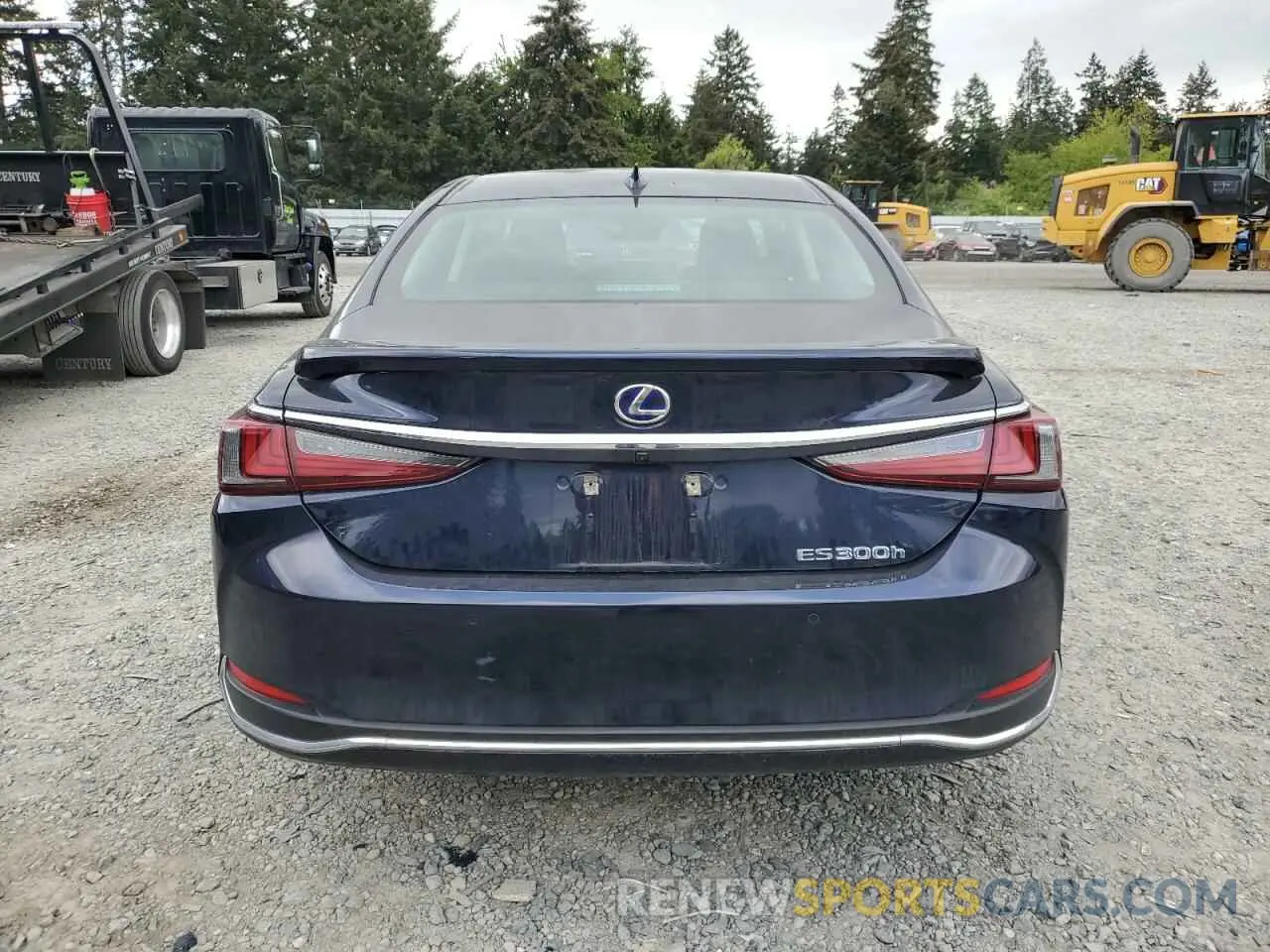 6 Photograph of a damaged car 58ADA1C17MU010391 LEXUS ES300 2021