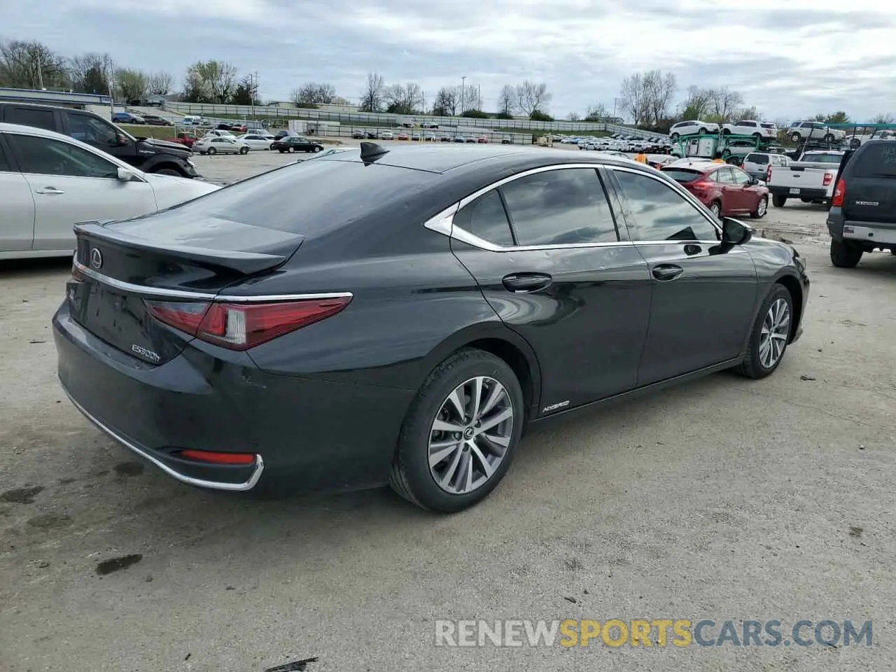 3 Photograph of a damaged car 58ADA1C18MU001909 LEXUS ES300 2021