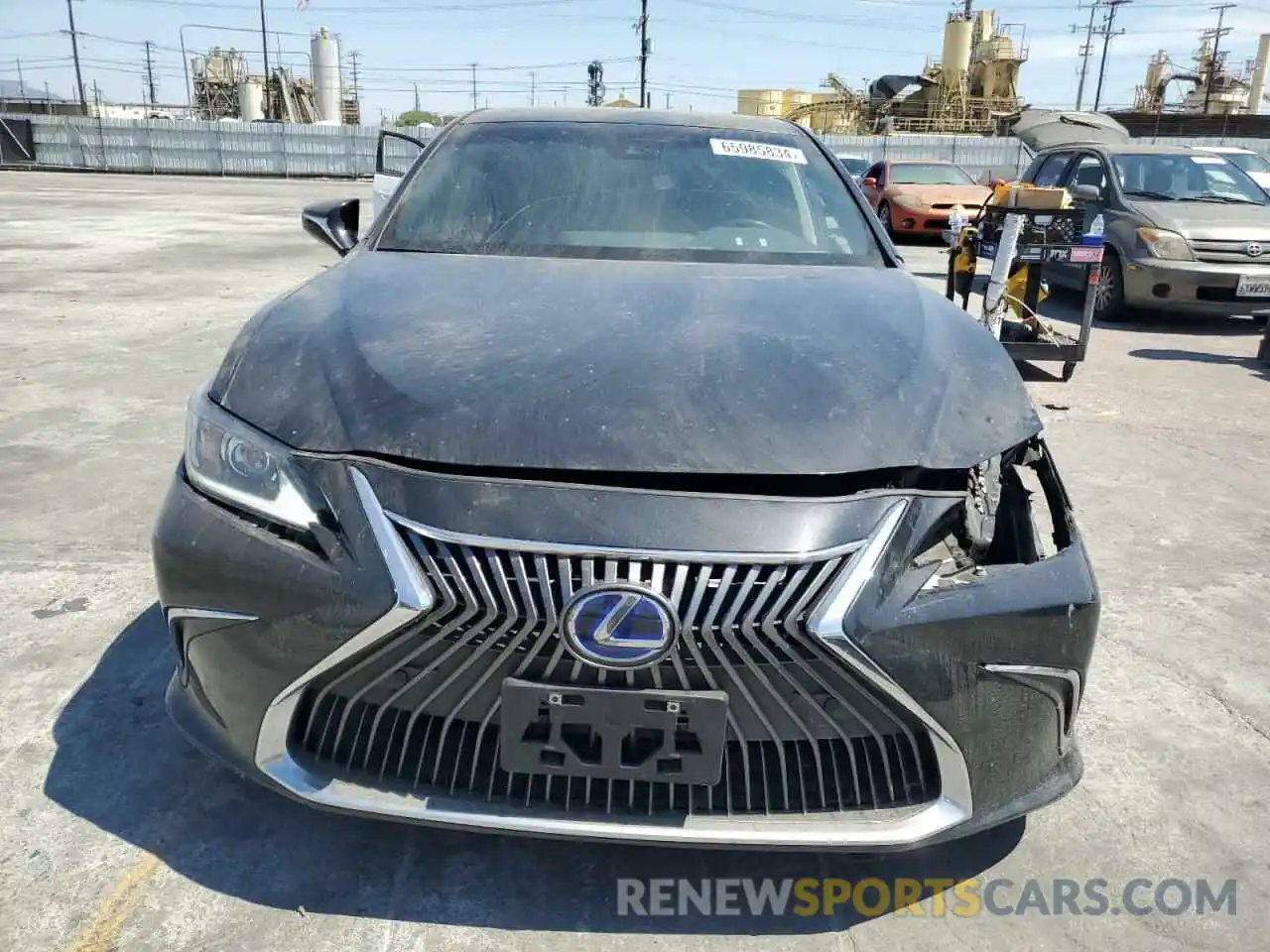 5 Photograph of a damaged car 58ADA1C19MU009243 LEXUS ES300 2021