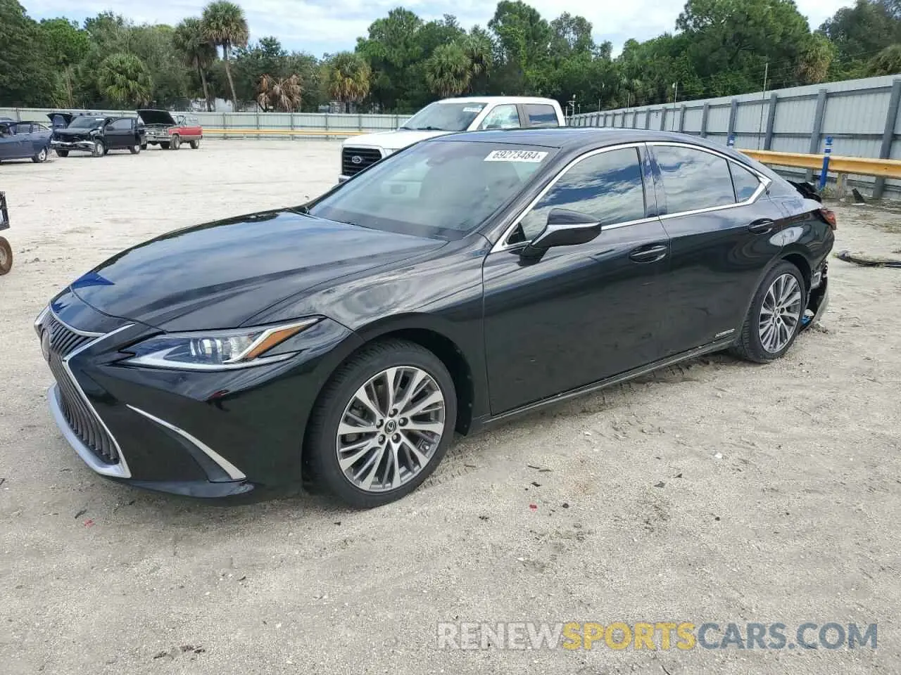 1 Photograph of a damaged car 58ADA1C1XMU011194 LEXUS ES300 2021