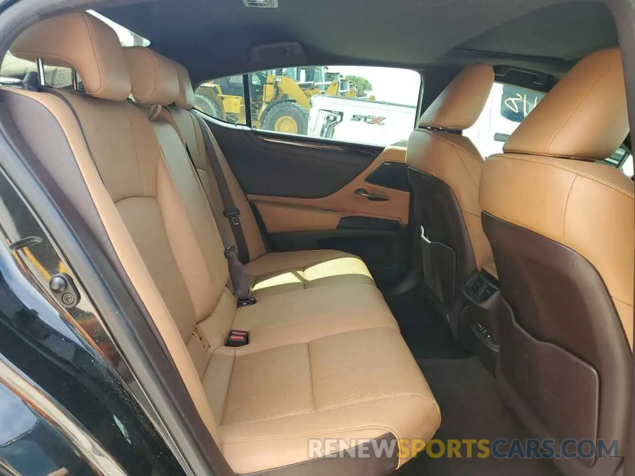 10 Photograph of a damaged car 58ADA1C1XMU011194 LEXUS ES300 2021