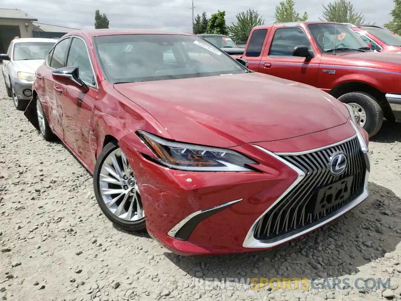 1 Photograph of a damaged car 58AEA1C11MU005692 LEXUS ES300 2021