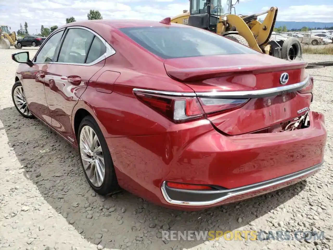 3 Photograph of a damaged car 58AEA1C11MU005692 LEXUS ES300 2021