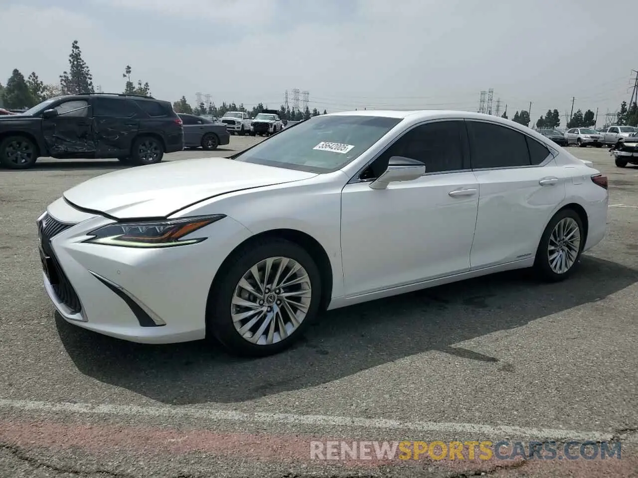 1 Photograph of a damaged car 58AEA1C18MU006497 LEXUS ES300 2021