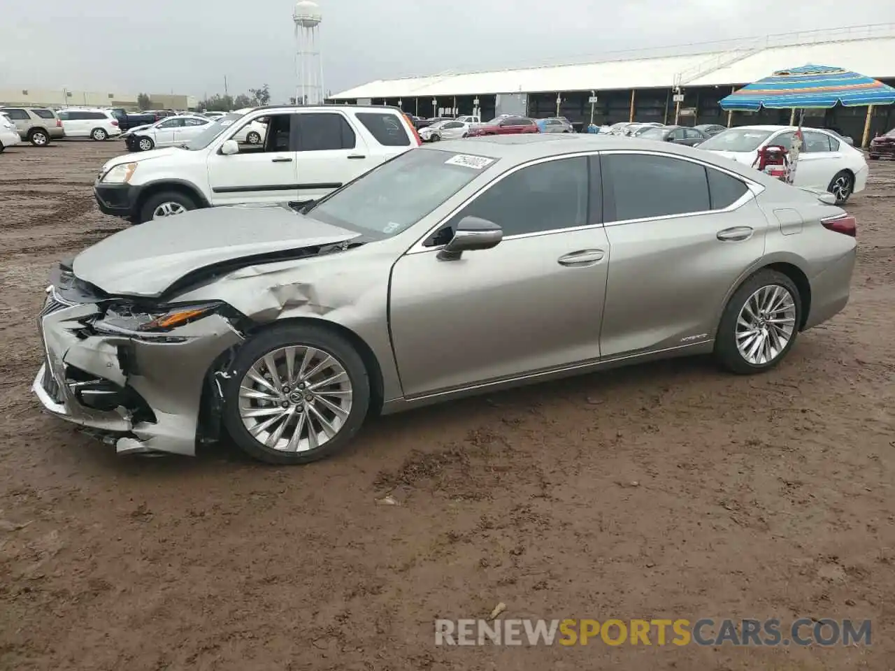 1 Photograph of a damaged car 58AEA1C1XMU008400 LEXUS ES300 2021