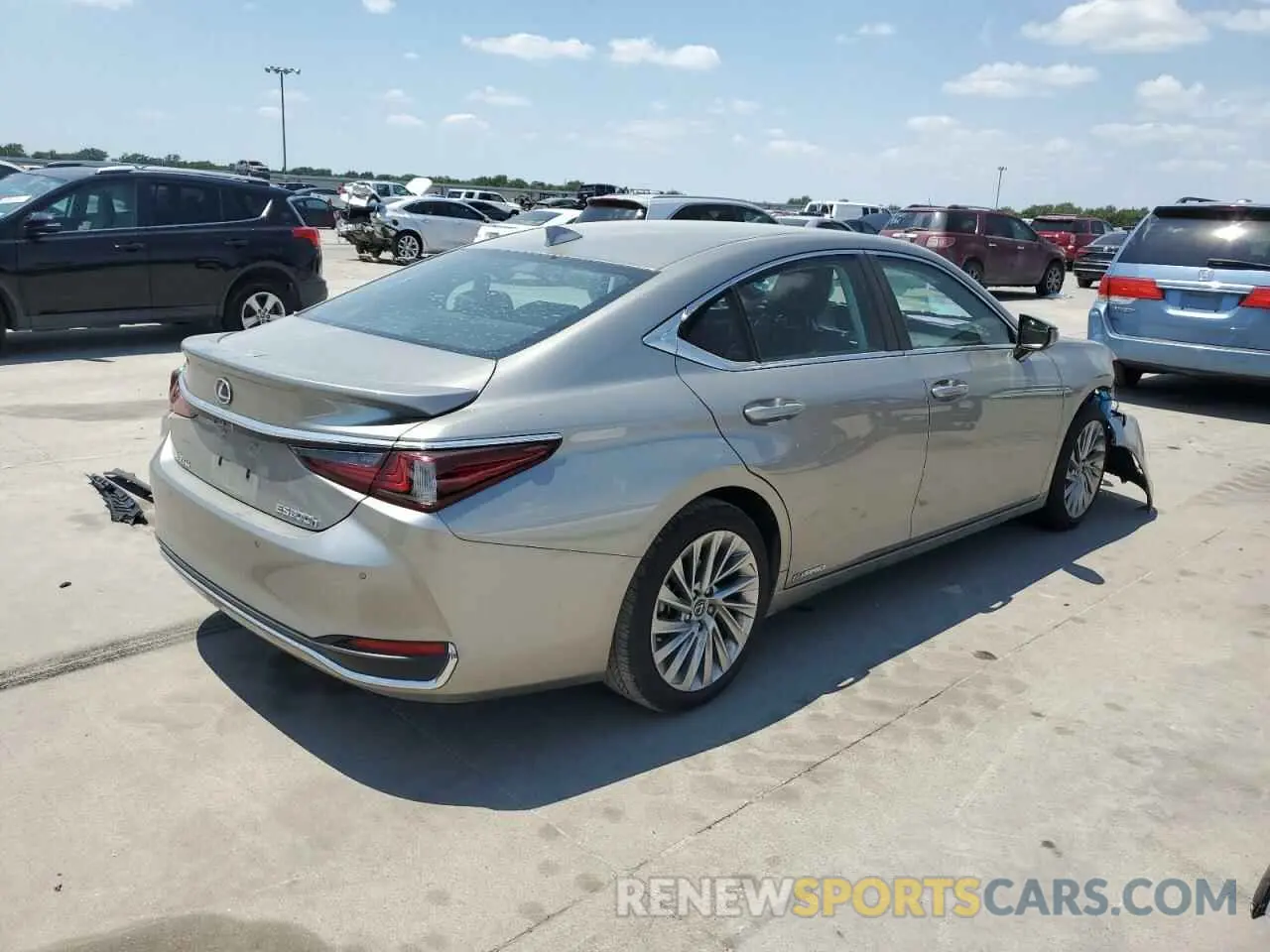 3 Photograph of a damaged car 58AFA1C18MU011039 LEXUS ES300 2021