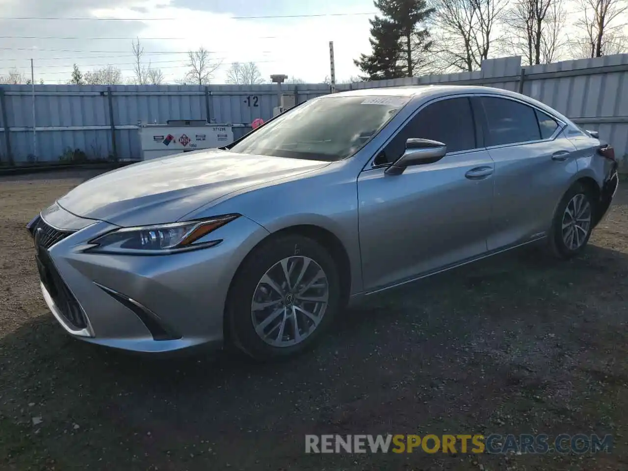 1 Photograph of a damaged car 58AB21B11NU013326 LEXUS ES300 2022