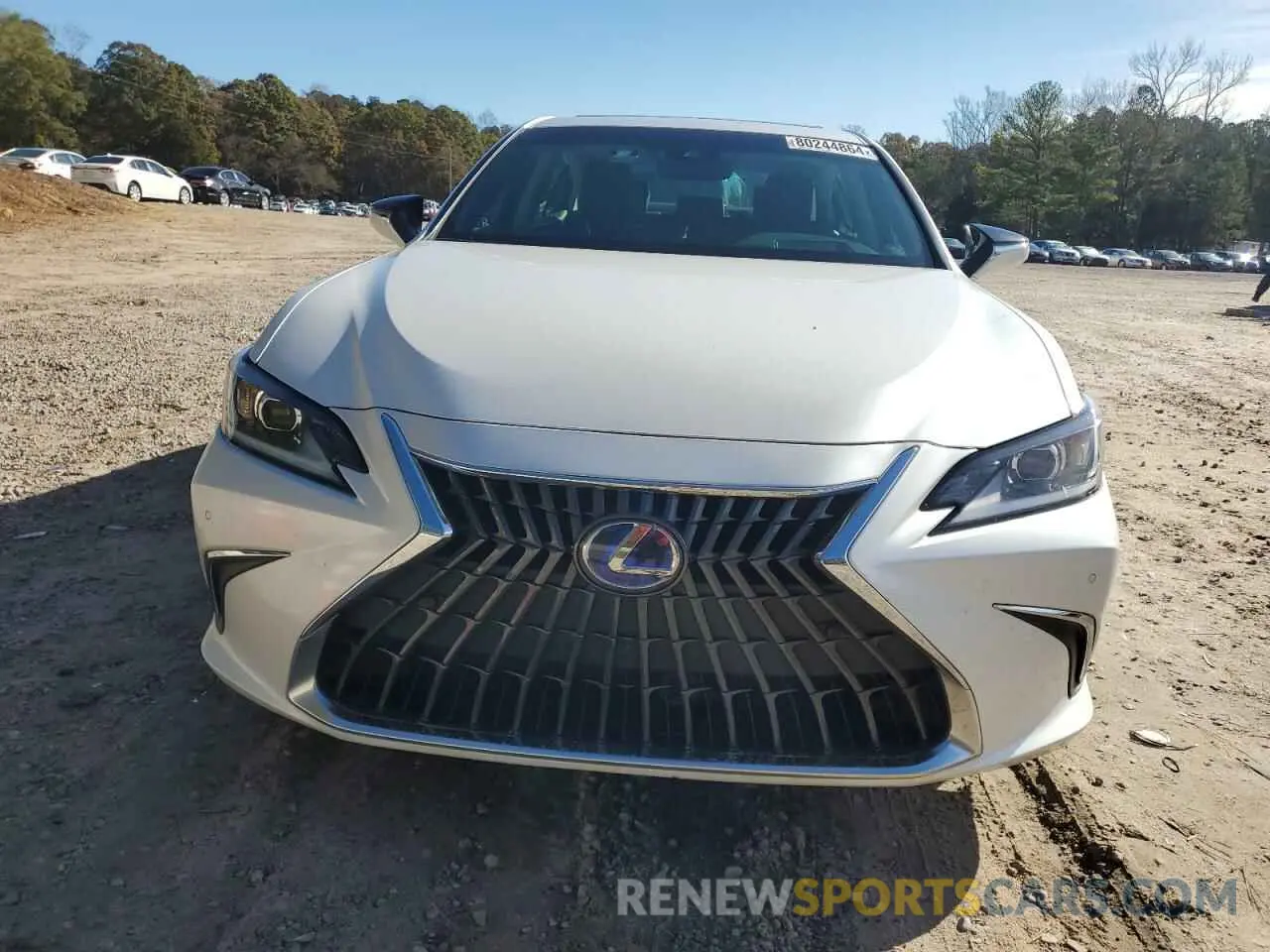 5 Photograph of a damaged car 58ADA1C11NU020268 LEXUS ES300 2022