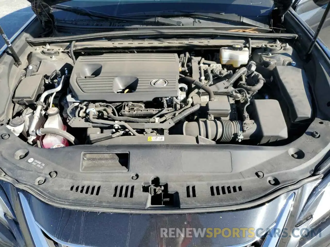 11 Photograph of a damaged car 58ADA1C15NU018572 LEXUS ES300 2022