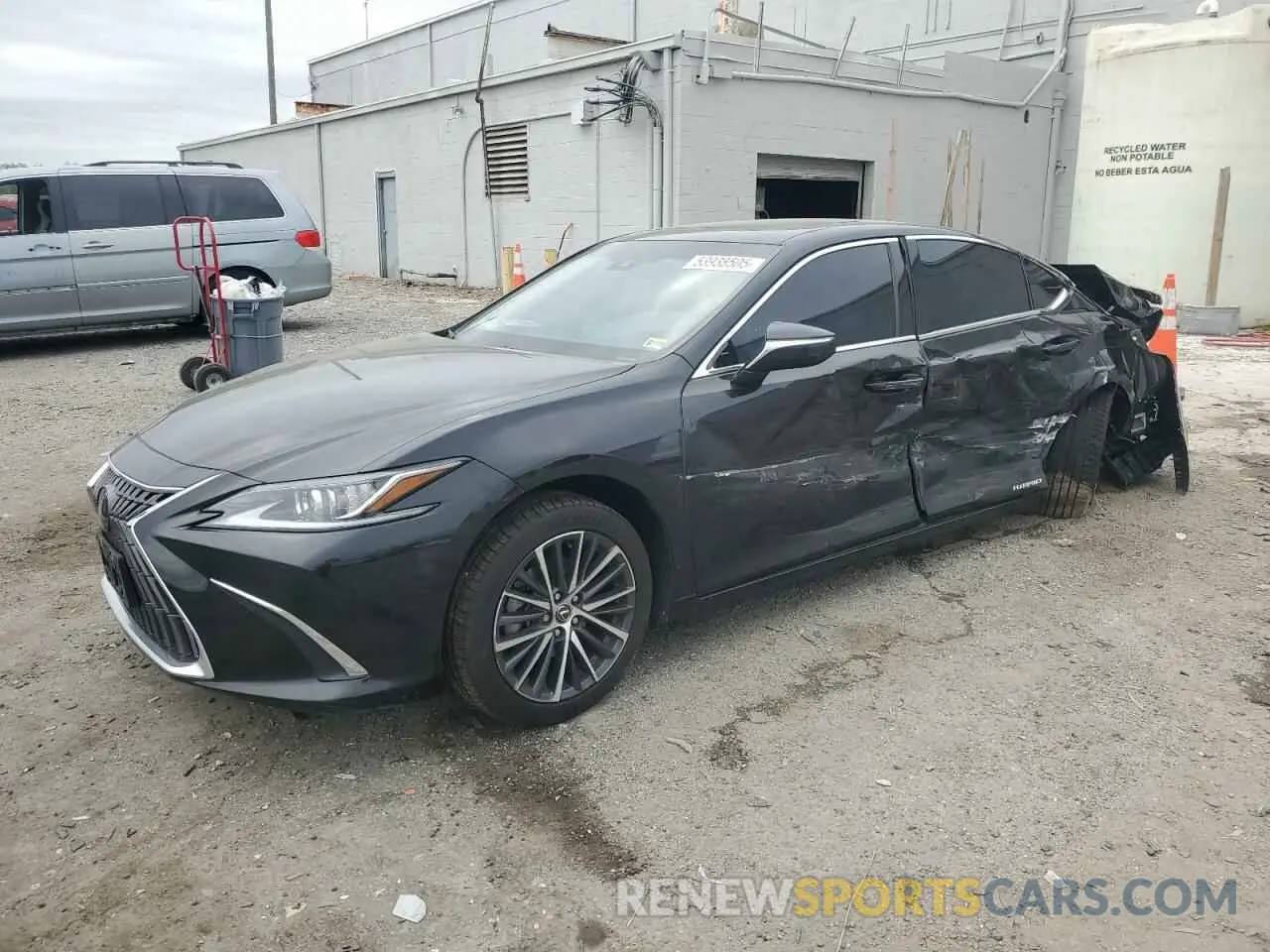 1 Photograph of a damaged car 58ADA1C16NU026003 LEXUS ES300 2022