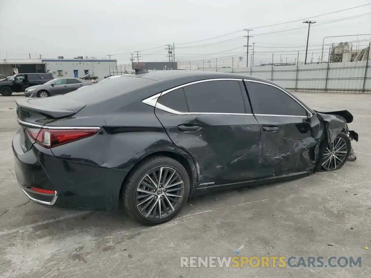 3 Photograph of a damaged car 58ADA1C18NU022325 LEXUS ES300 2022