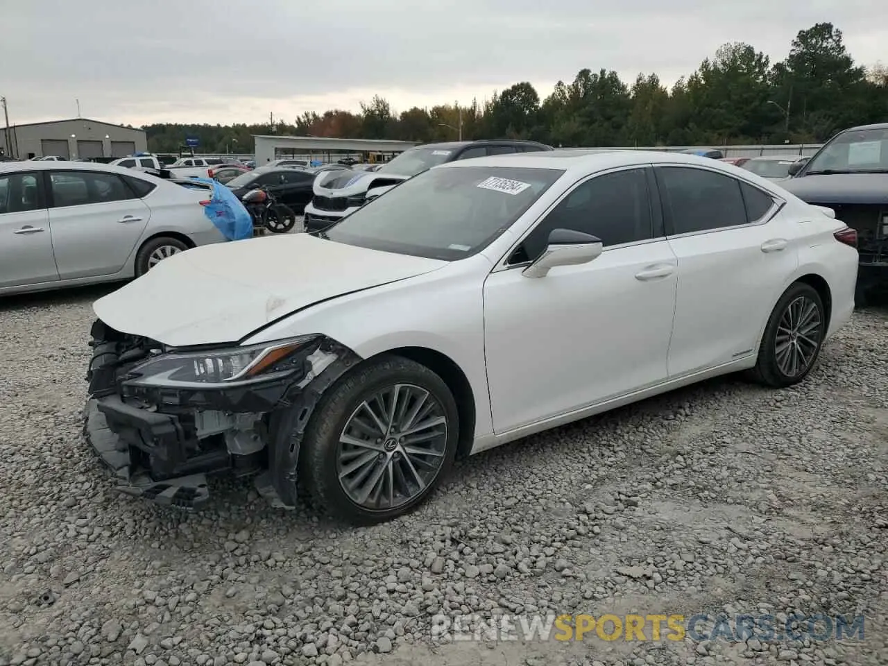 1 Photograph of a damaged car 58ADA1C19NU025931 LEXUS ES300 2022