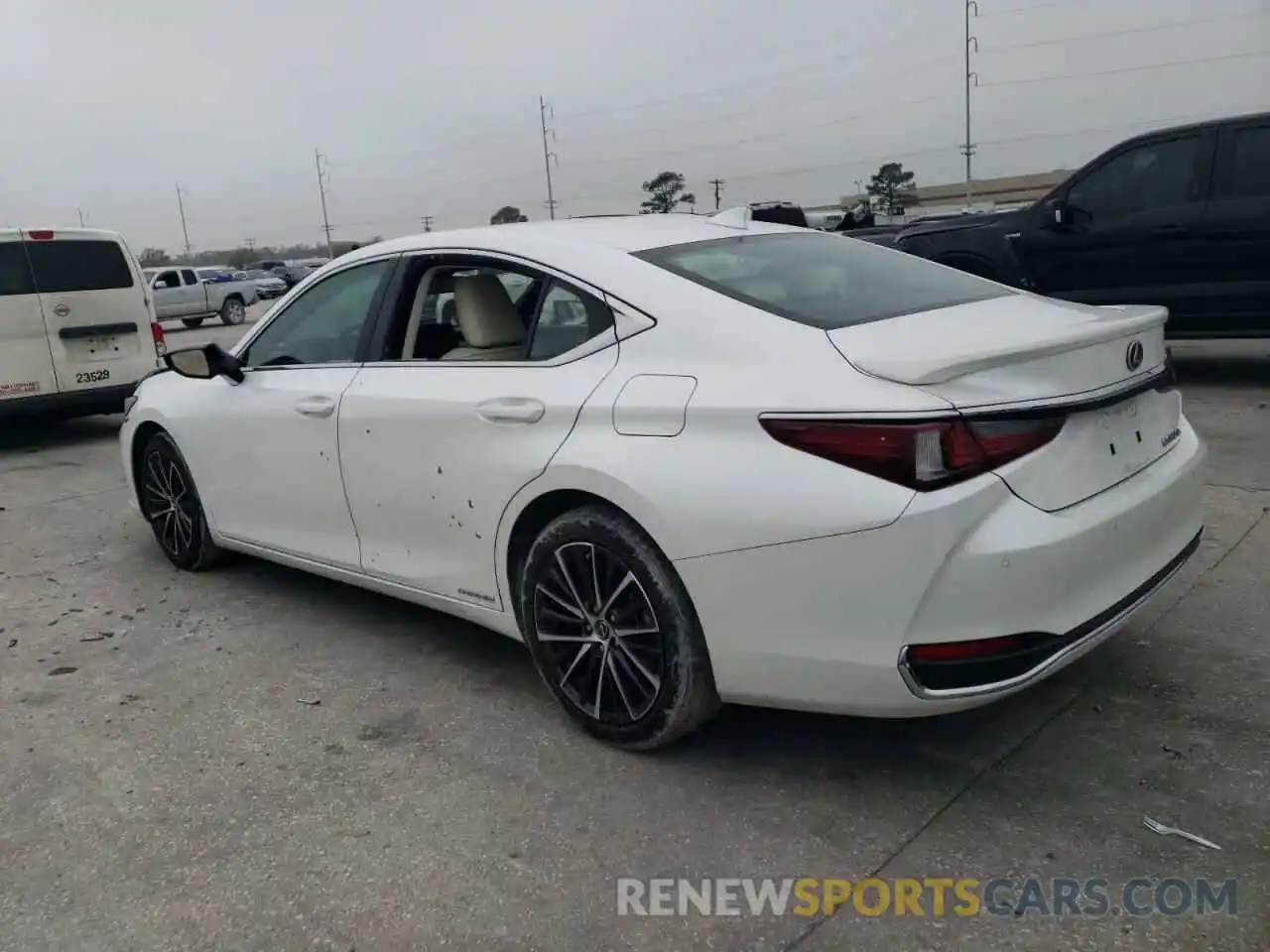 2 Photograph of a damaged car 58ADA1C1XNU022018 LEXUS ES300 2022