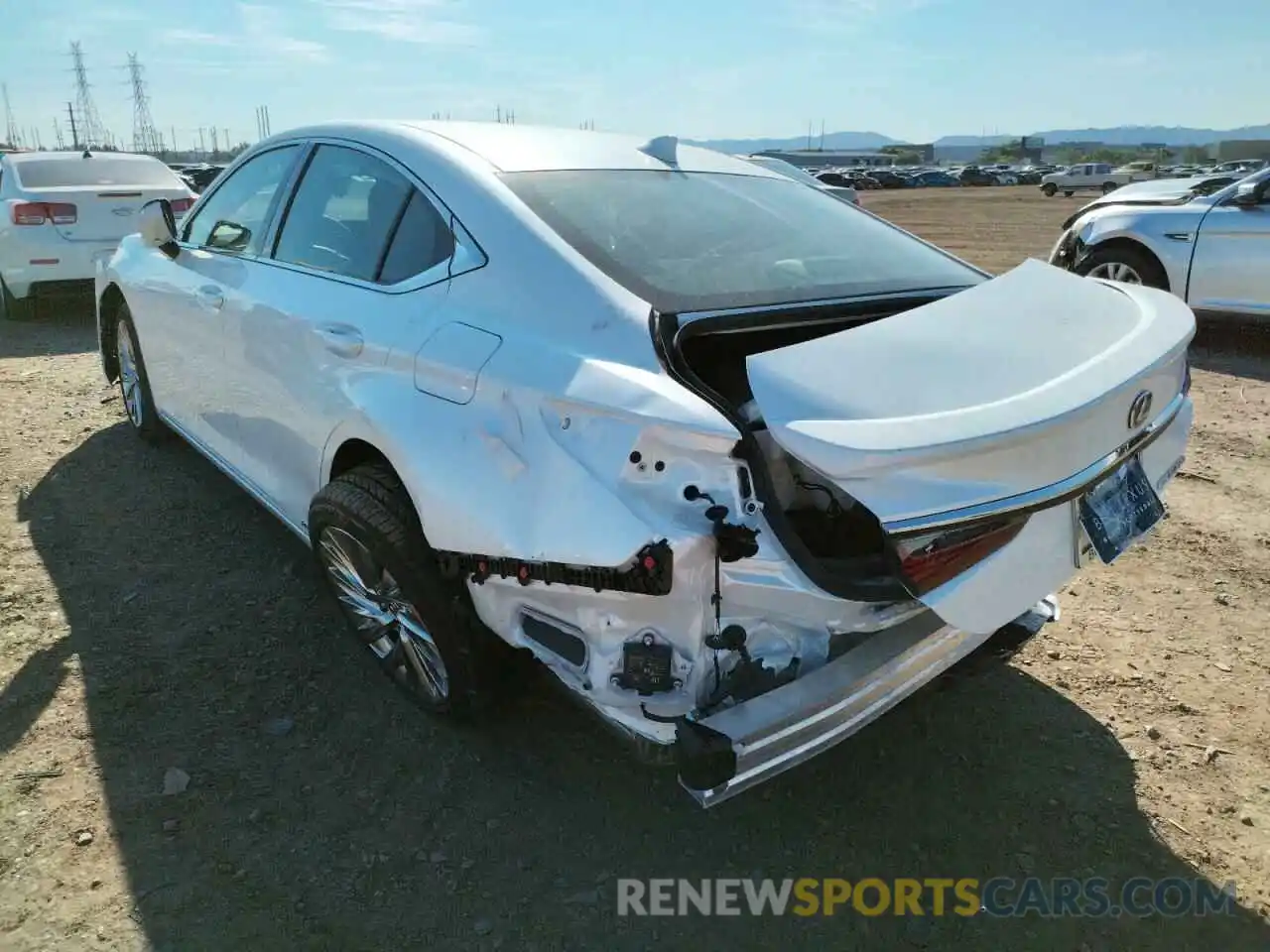 3 Photograph of a damaged car 58AEA1C15NU025588 LEXUS ES300 2022