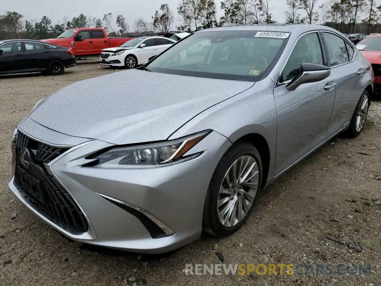 1 Photograph of a damaged car 58AEA1C16NU016219 LEXUS ES300 2022