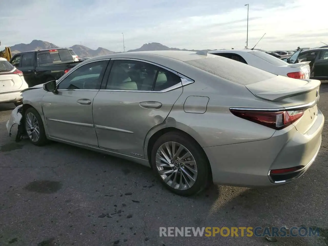 2 Photograph of a damaged car 58AEA1C17NU021512 LEXUS ES300 2022