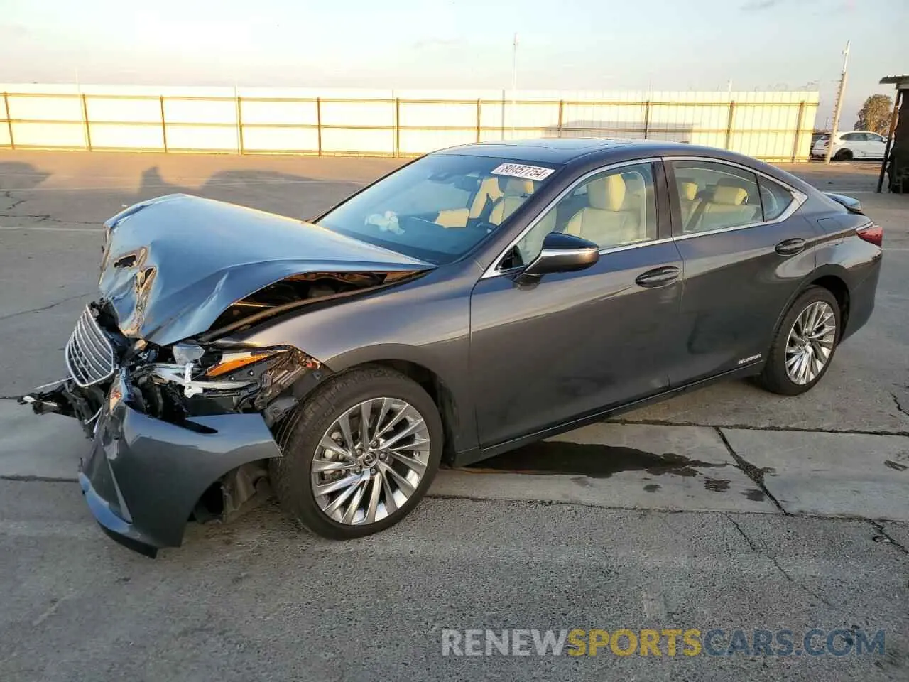 1 Photograph of a damaged car 58AEA1C19NU025089 LEXUS ES300 2022