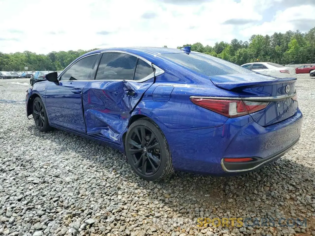 2 Photograph of a damaged car 58AGA1C11NU012393 LEXUS ES300 2022