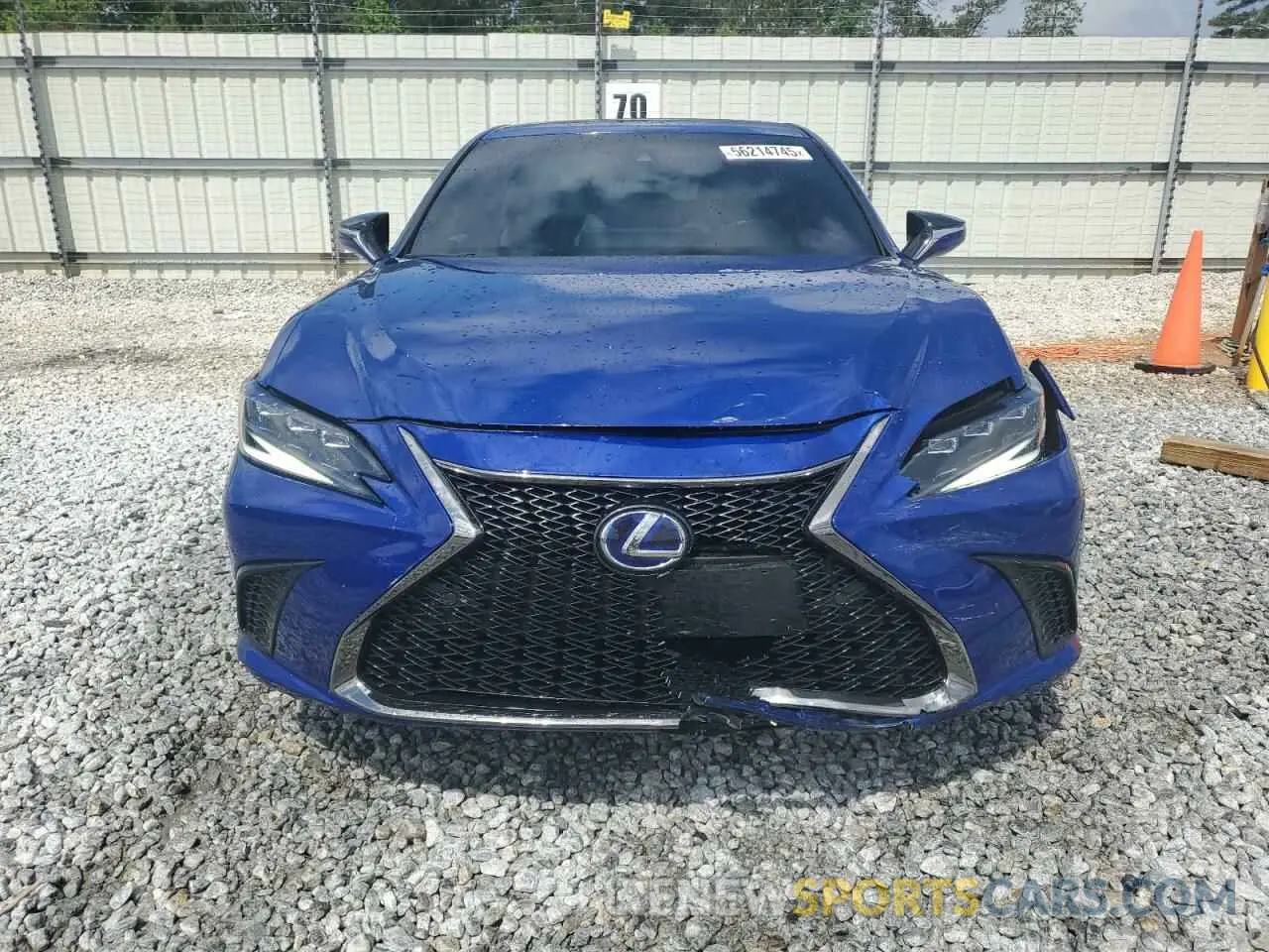 5 Photograph of a damaged car 58AGA1C11NU012393 LEXUS ES300 2022