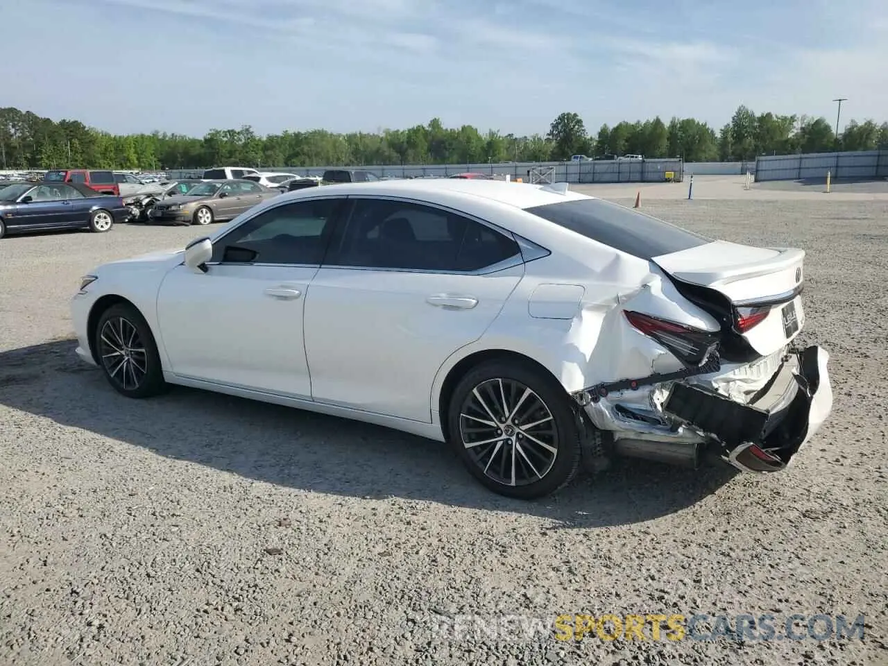 2 Photograph of a damaged car 58ADA1C10PU026761 LEXUS ES300 2023