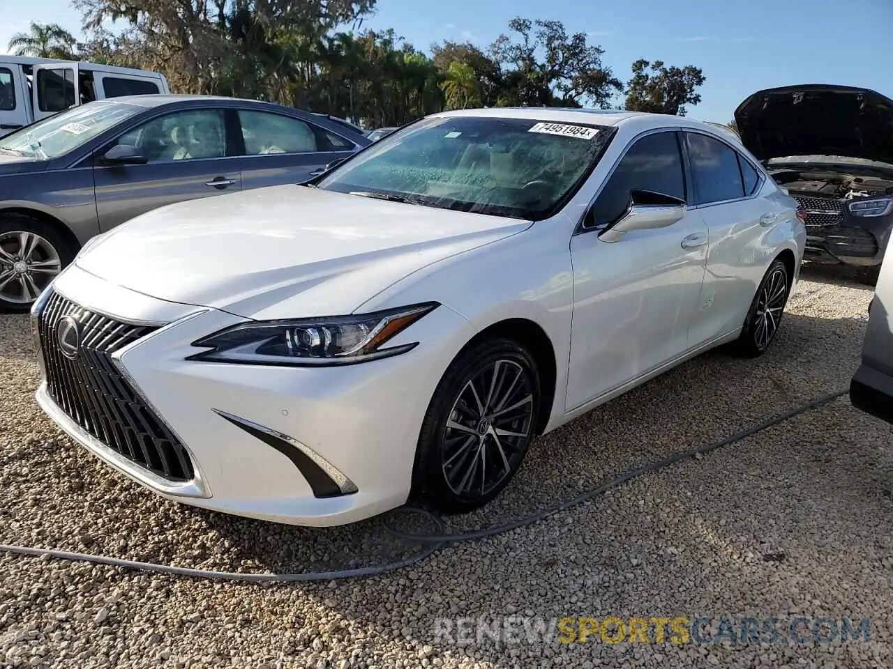 1 Photograph of a damaged car 58ADA1C10PU027232 LEXUS ES300 2023