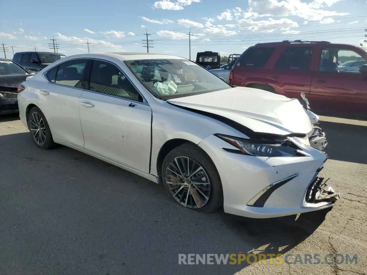 4 Photograph of a damaged car 58ADA1C14PU032014 LEXUS ES300 2023