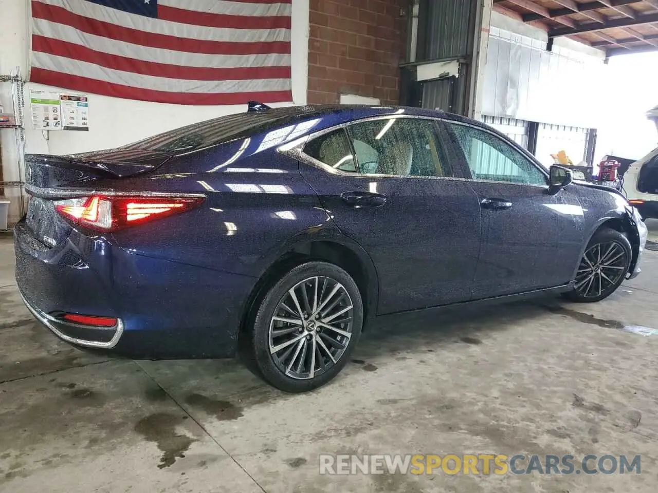 3 Photograph of a damaged car 58ADA1C1XPU031207 LEXUS ES300 2023