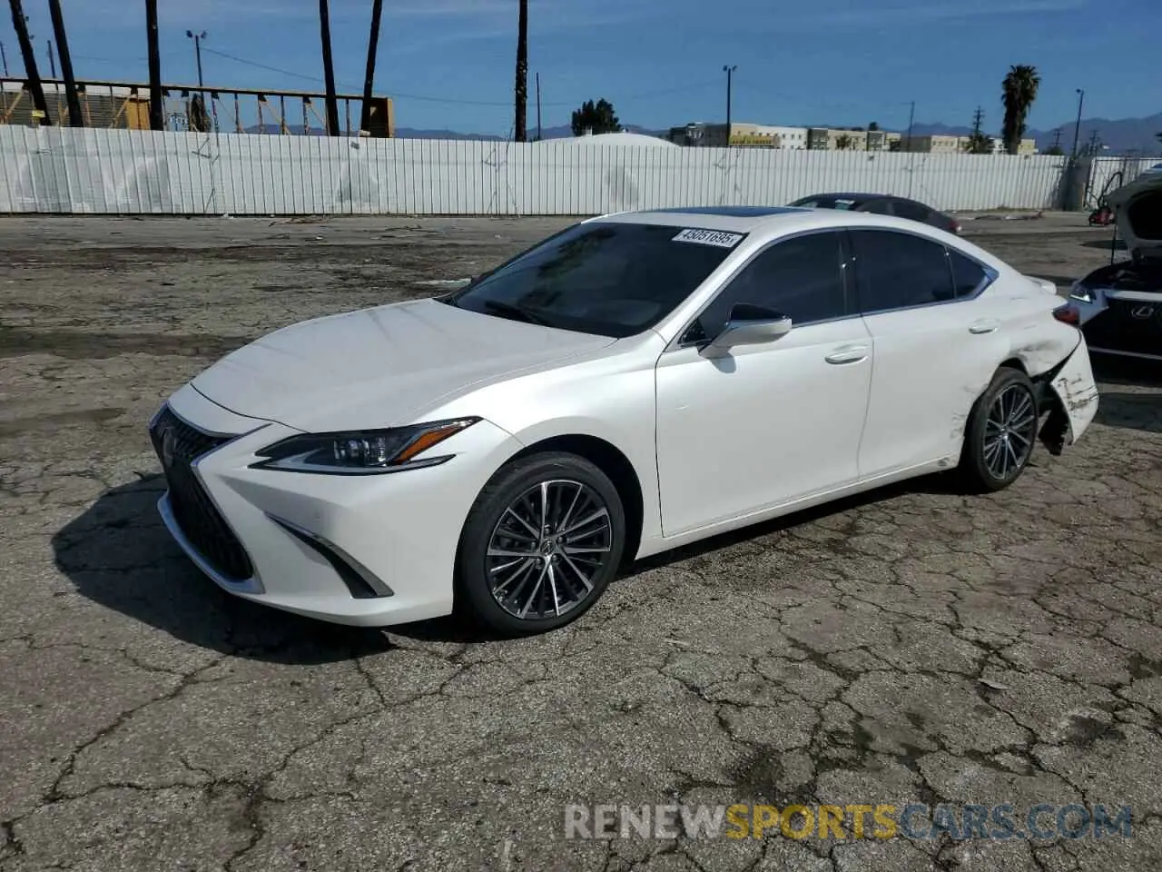 1 Photograph of a damaged car 58ADA1C10RU051887 LEXUS ES300 2024